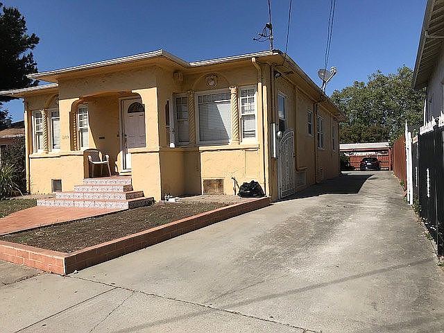 1st image of 1180 Vine St