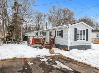 6 Grant Dr, Summerside, PE C1N 4T5