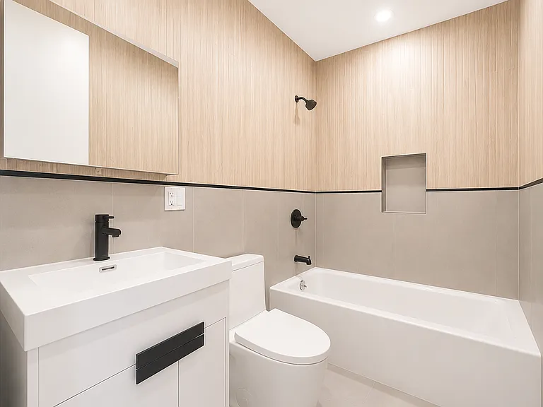512 Onderdonk Ave #3B — Photo 14
