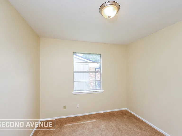 2808 Belhaven Dr — Photo 15