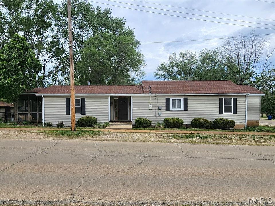 1st image of 201 N Cantwell Ln