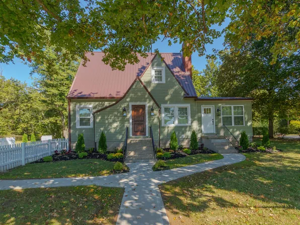 327 Main St, Paint Lick, KY 40461