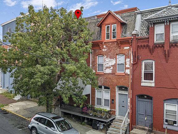 2nd image of 349 N 4th St