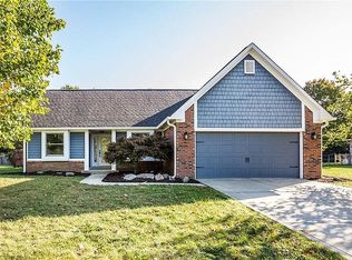 589 Summit Dr, Plainfield, IN 46168