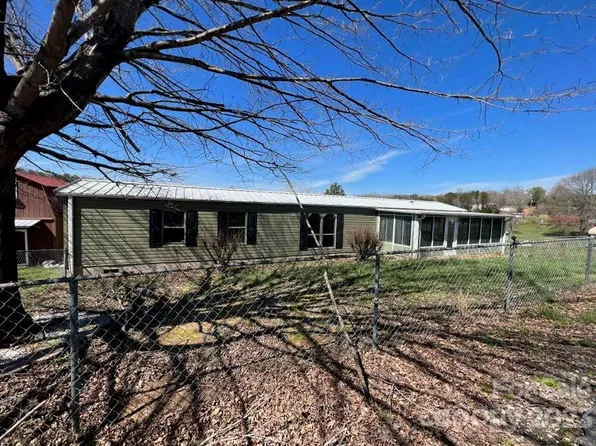 126 S Burnt Chimney Rd, Blacksburg, SC 29702