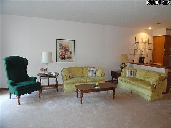 5th image of 5695 Gateway Ln Unit 802