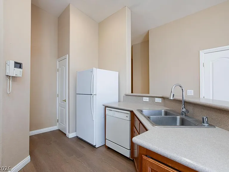 8800 Horizon Wind Ave #101 — Photo 10