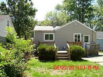 2nd image of 545 Andresen Ct