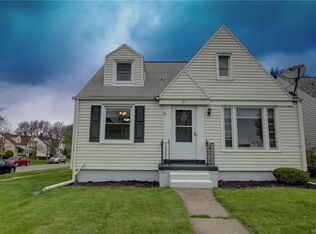 29 Treadwell Rd, Tonawanda, NY 14150