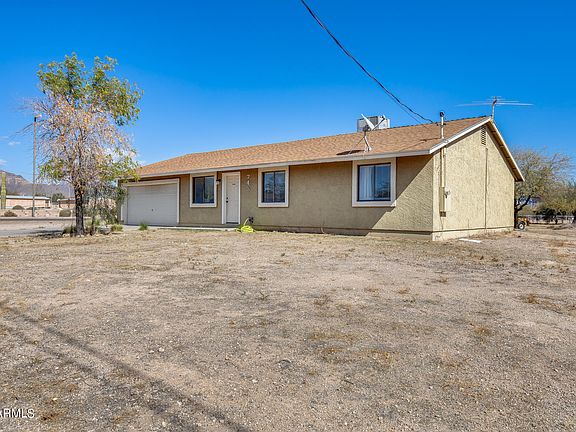 3rd image of 743 N 101st Pl