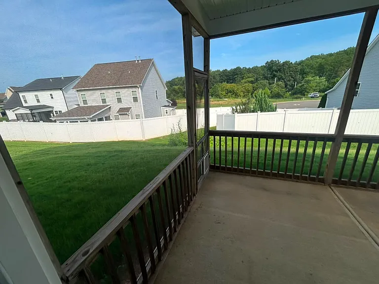 108 Campaign Dr — Photo 20