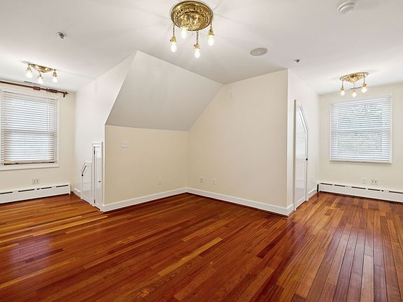 30th image of 1374 Peter Pond Rd