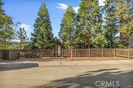 28195 Arbon Ln — Photo 16