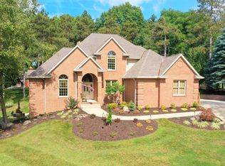 1180 Deer Run Rd, Mansfield, OH 44906