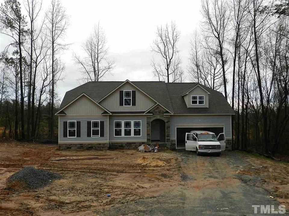 1st image of 145 Breadnut Dr