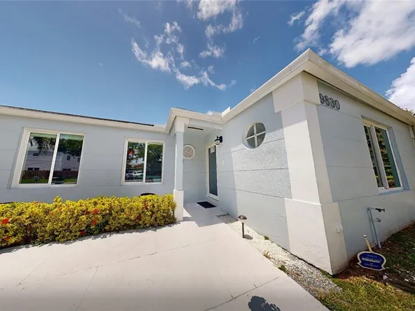 9830 SW 222nd St, Cutler Bay, FL 33190
