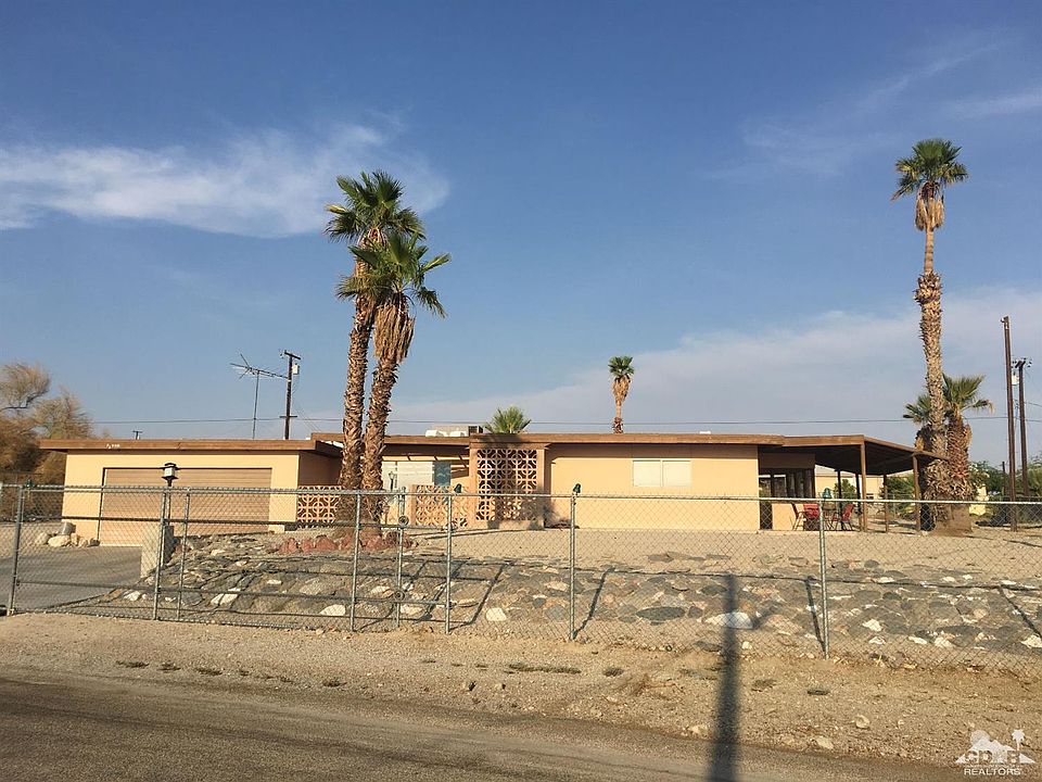 1st image of 71250 Salton View Dr