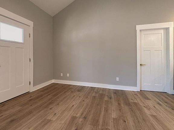 5th image of 278 Fifty Lakes Drive