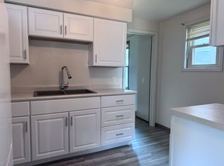 1205 Dunn St APT 2, Portage, WI 53901