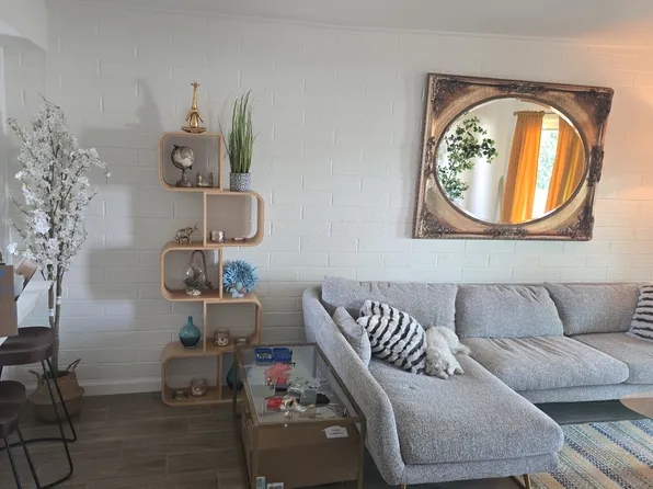 6824 E 2nd St Unit 204, Scottsdale, AZ 85251