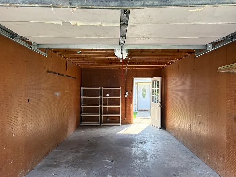 115 Grant St — Photo 17