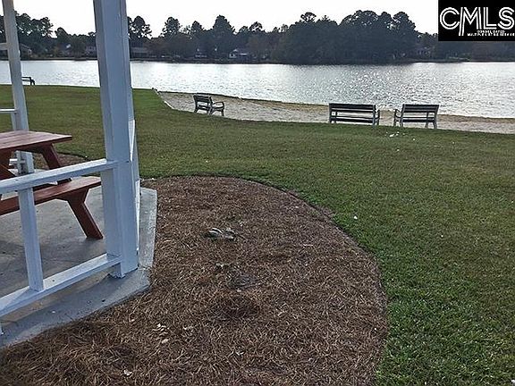 5th image of 124 Woodshore Dr