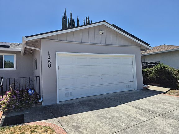 4th image of 1280 Theresa Ave