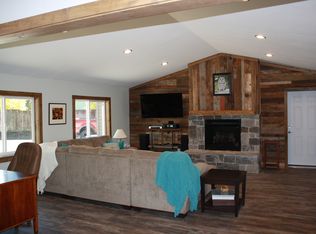 20512 Whitstone Cir, Bend, OR 97702