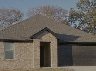 1409 Ridgefield Cir, Searcy, AR 72143