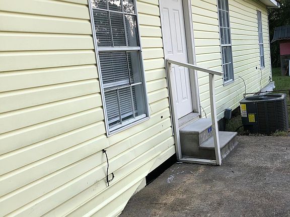 2nd image of 1151 Cornwell Ave