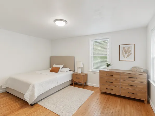 116 Brooks St APT 3, East Boston, MA 02128