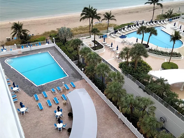 4250 Galt Ocean Dr #10K — Photo 12