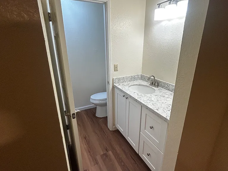 1433 Faith Ln #1433 — Photo 8