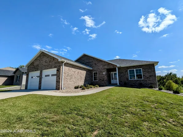 5513 Kenview Dr, Jefferson City, MO 65109