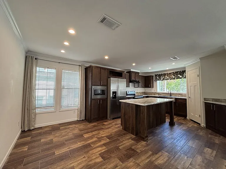 5631 Pinecrest Dr #166 — Photo 6