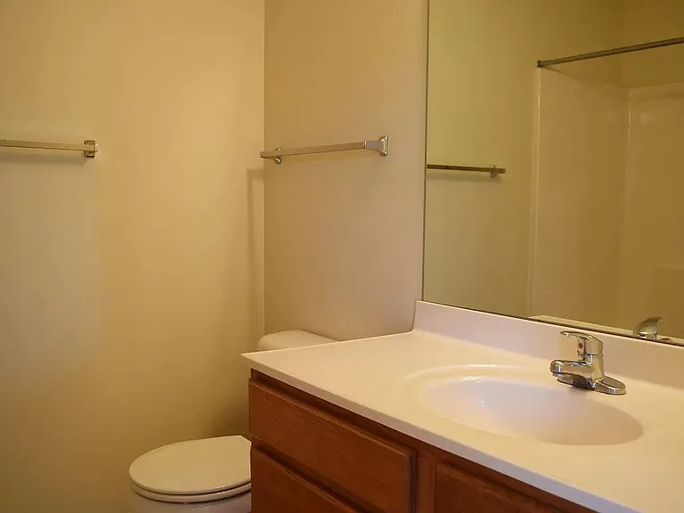 24353 Tanglewood Rd — Photo 18