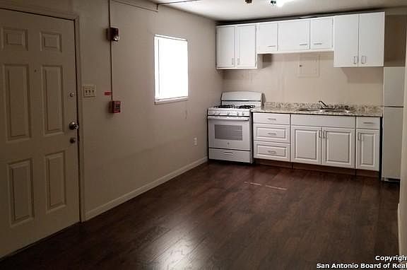 3rd image of 251 W High Ave