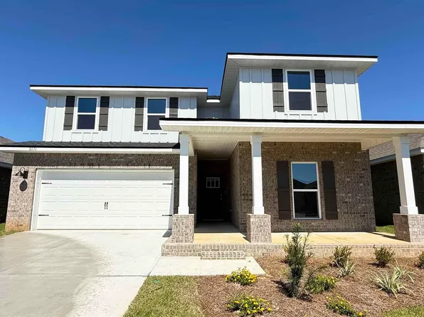 8076 Fir Tree Dr, Milton, FL 32583