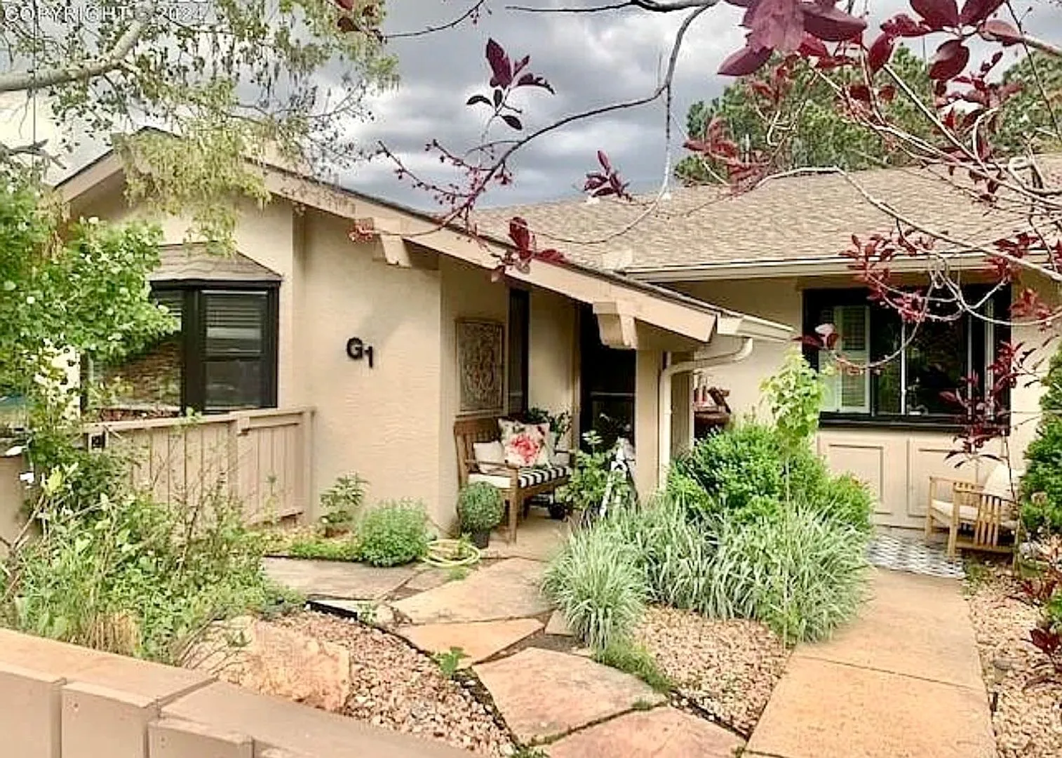 2 Bedroom Townhome in Kissing Camels with Golf Course views!! — Photo 1