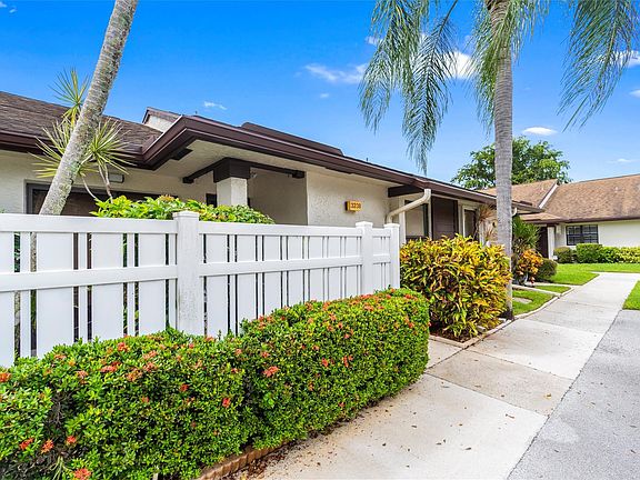 2nd image of 3238 Carambola Circle #3238