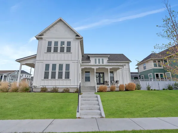 6386 W Arranmore Dr, South Jordan, UT 84009
