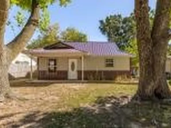 116 N West Ave, Lincoln, AR 72744