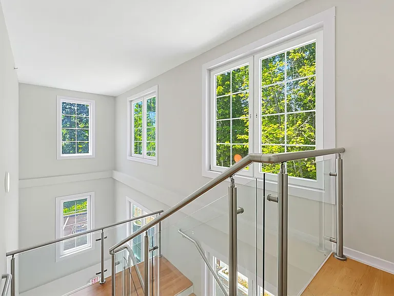 Taj Estates of Franklin II — Photo 11