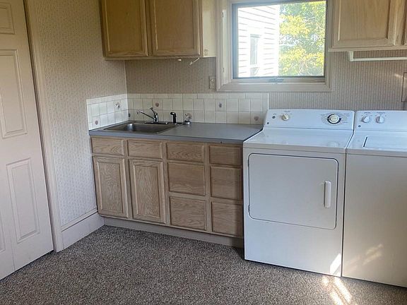 4th image of 631 Martic Heights Dr
