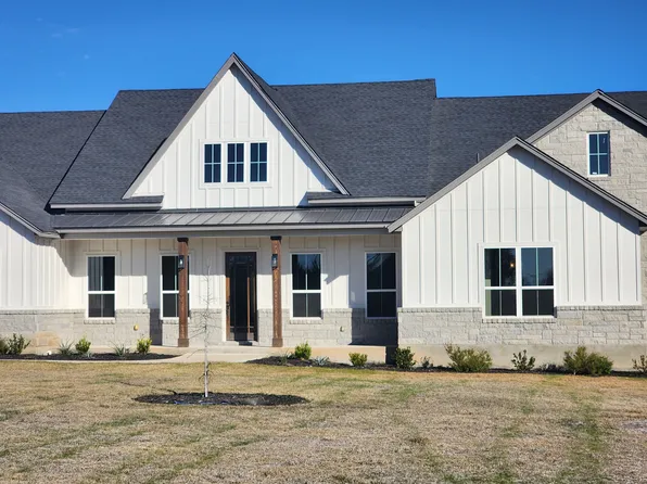 312 Spicewood Trails Dr, Spicewood, TX 78669