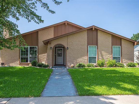 2nd image of 5229 Meadowside Dr