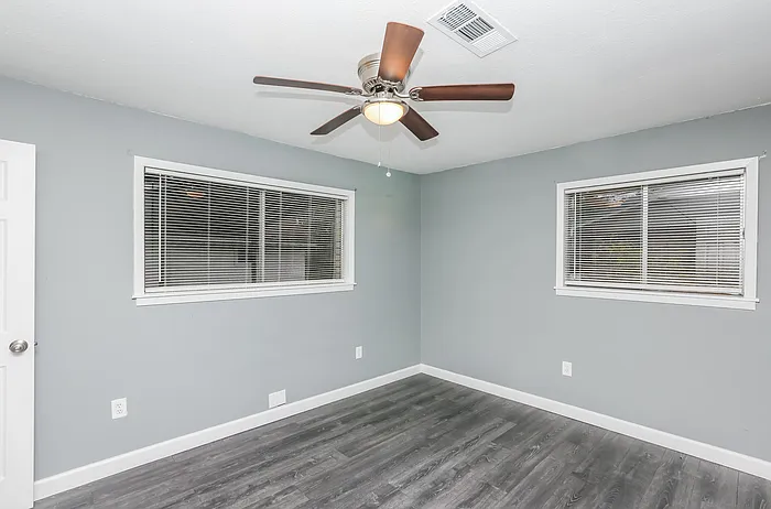 226 Greer Dr — Photo 9