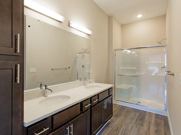 The Flats at Summit Station — Photo 8