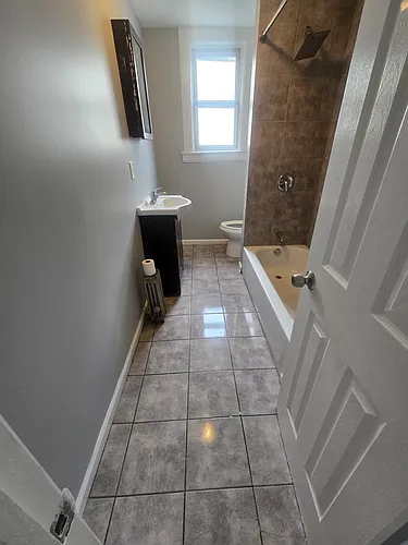 49 Fabyan Pl #1L Photo 1