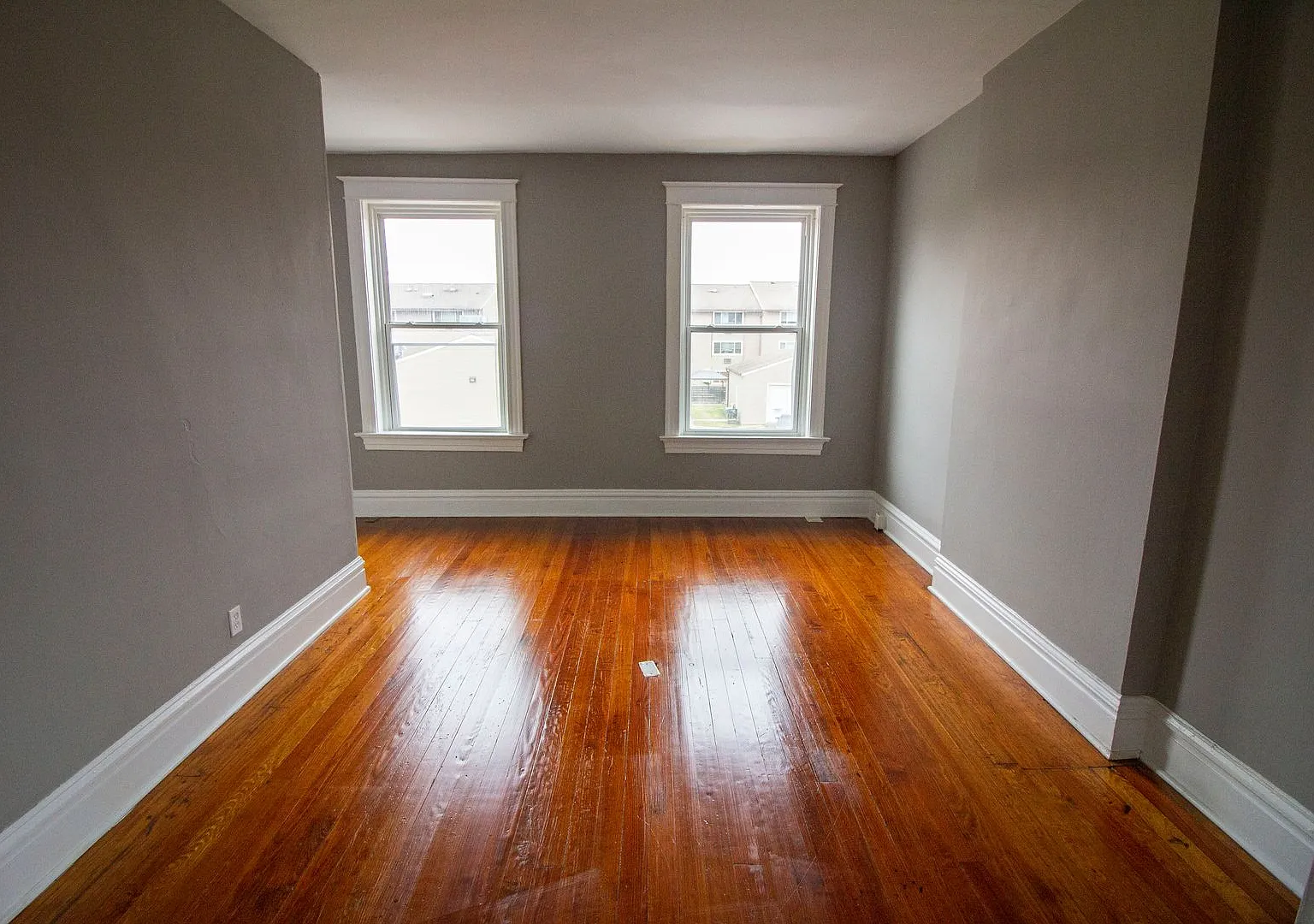 4335 Minnesota Ave — Photo 4